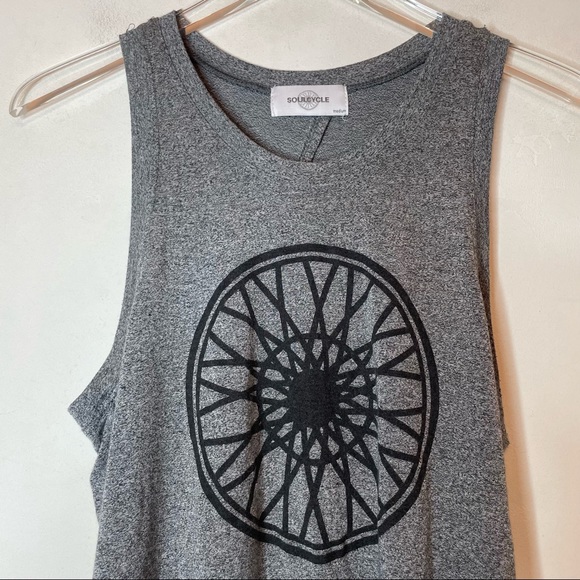 Soul Cycle | Gray  Wheel Logo Tank Top Medium - Picture 5 of 5